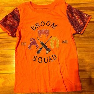 Hocus Pocus Halloween girls shirt Medium size 7/8